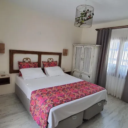 Quarto em Acomodações Particulares Sigacik Kakule Ve Cafe *